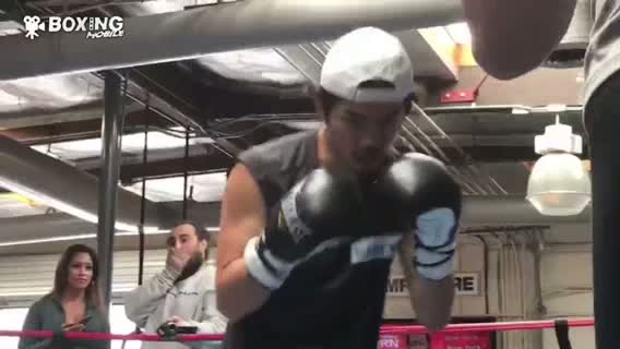 井岡一翔(米)の公開練習