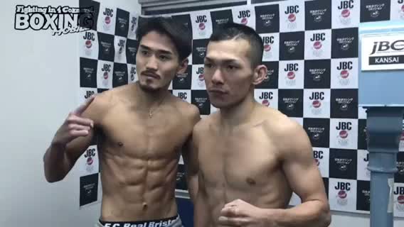 日本Sフライ級タイトル戦前日計量