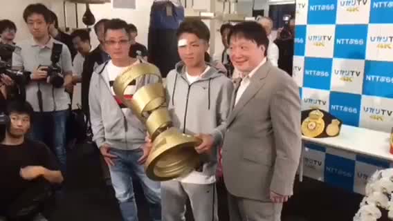 井上尚弥！一夜明け会見動画