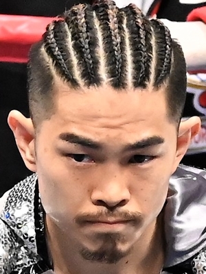 井岡 一翔