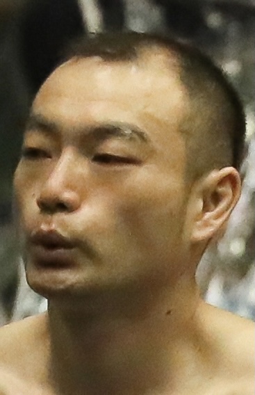 中冨 厚志（ナカトミアツシ）選手情報