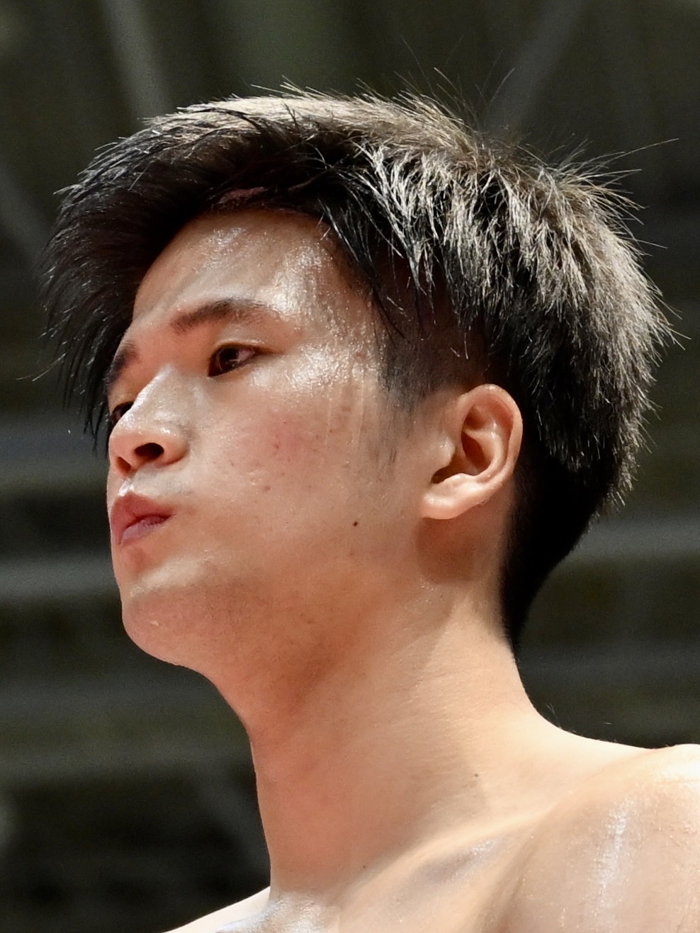 新垣 基広（アラカキキヒロ）選手情報