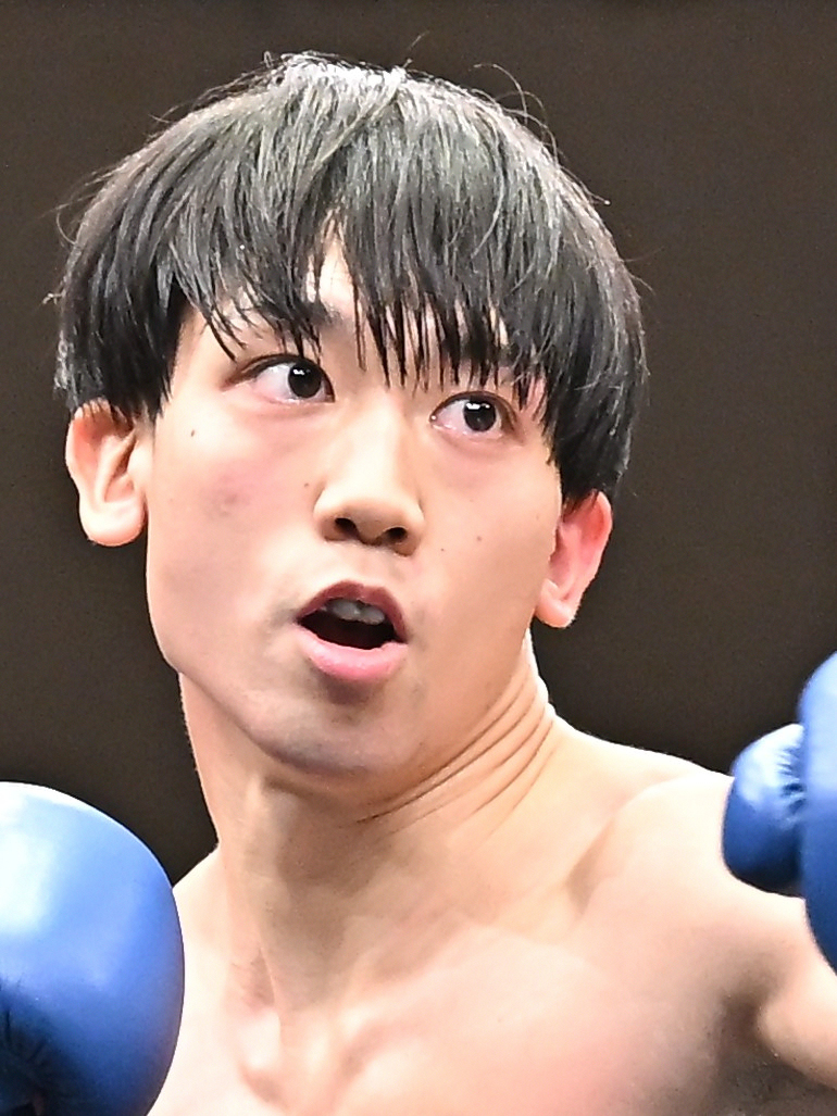 小沼 夢有人（コヌマムウト）選手情報