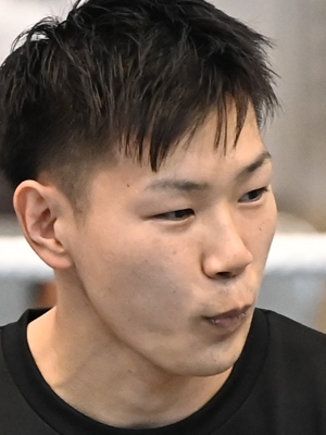 三輪 珠輝