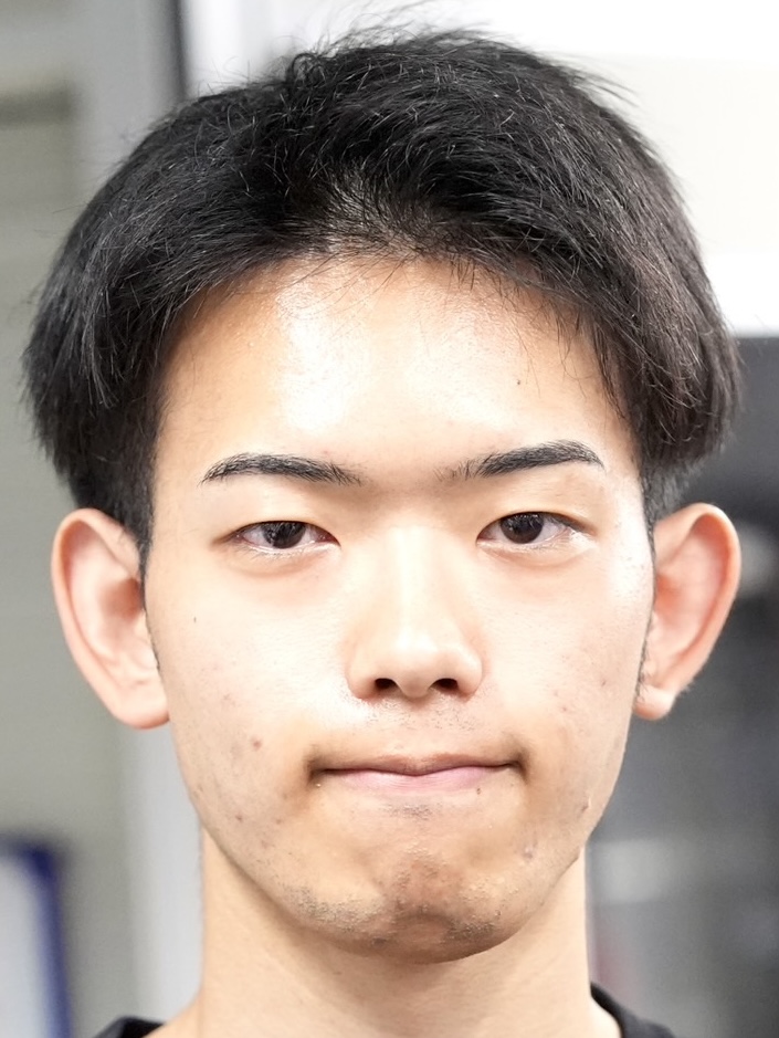镔 V