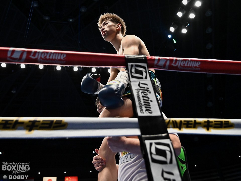 田中恒成がスーパーチャンピオンに昇格!