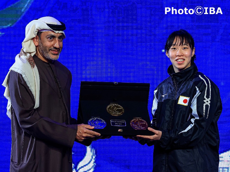 入江聖奈(日本体育大学)が女子MVPを獲得