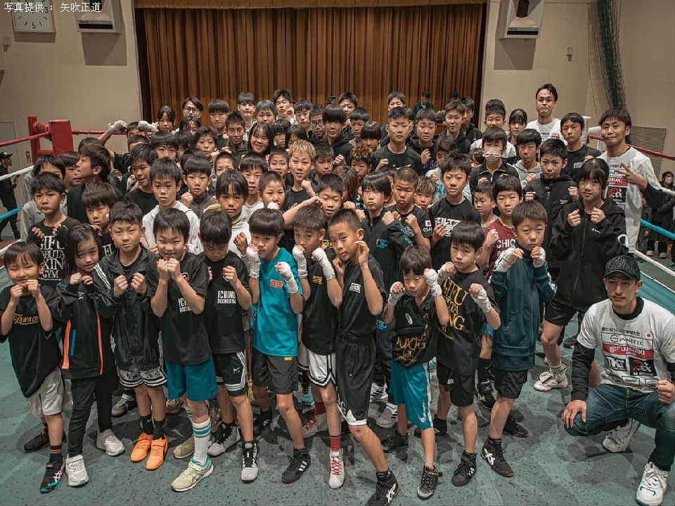 ��10��W���j�A�������