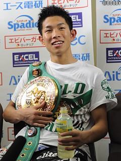 井岡、最速で王座奪取 | ボクモバニュース | ボクシングモバイル
