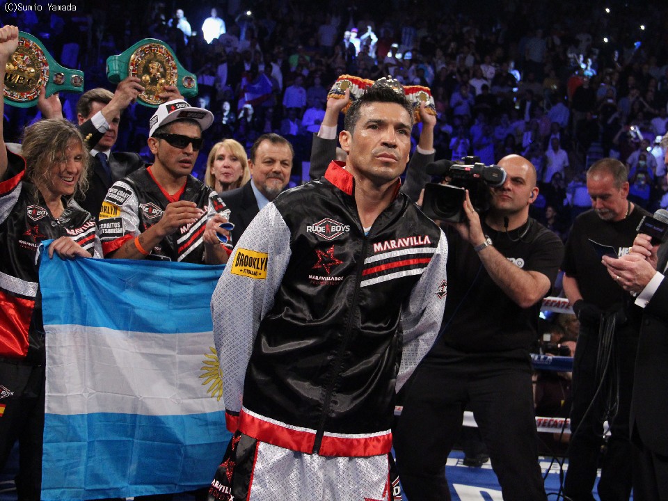 �}���`�l�X�����ނ𔭕\