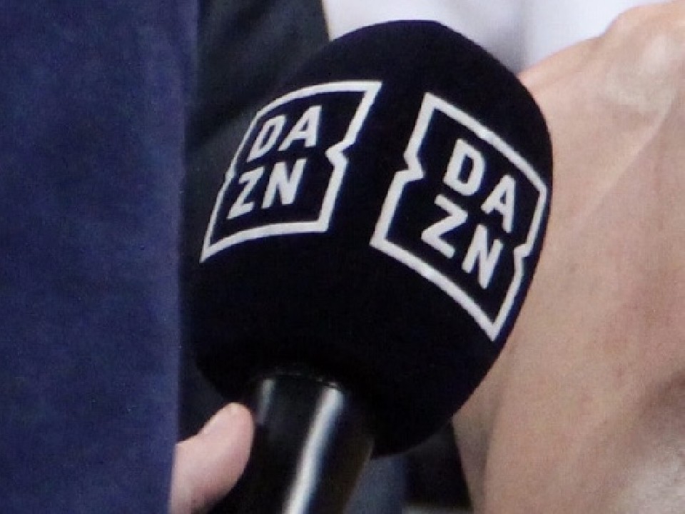 DAZNŃCuzM