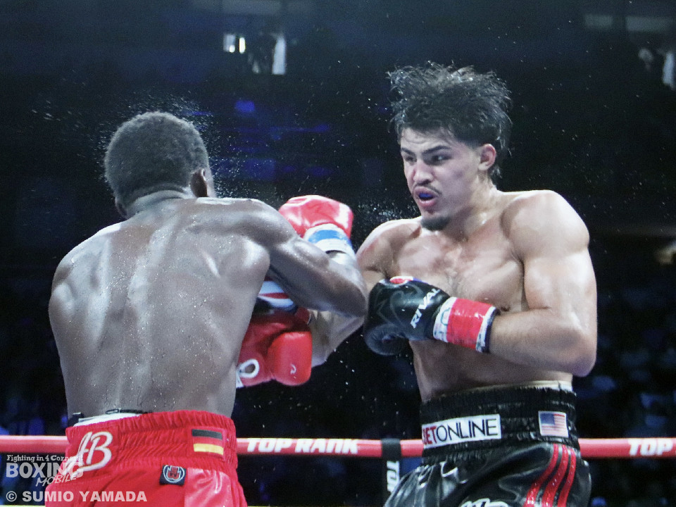 WBO���҃U���XvsWBA���҃o���I�E