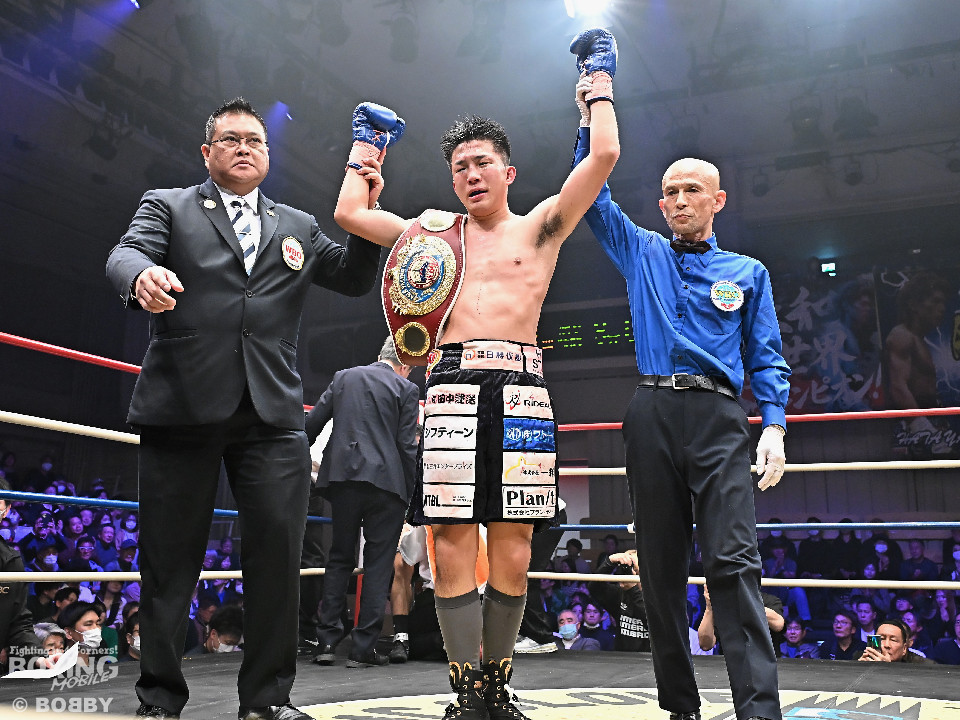 衝撃の結末」齋藤麗王vs大畑俊平! 後楽園ホール騒然のスーパーフェザー