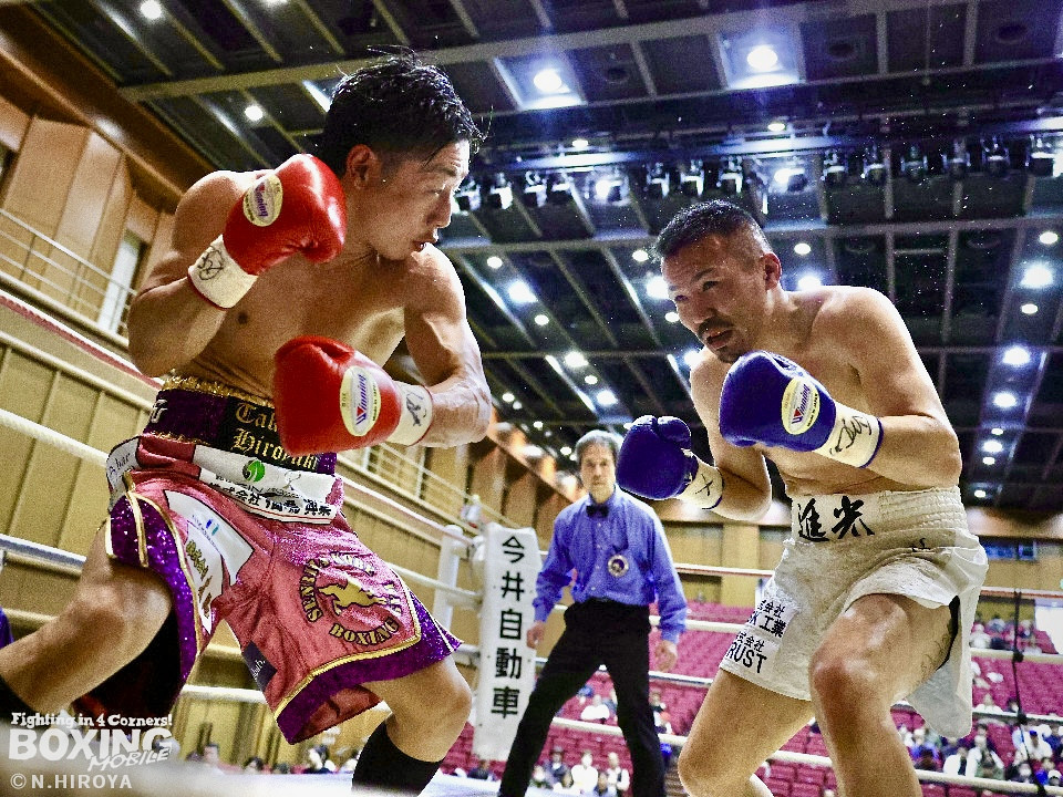 ��i��ނ̍U�h�I