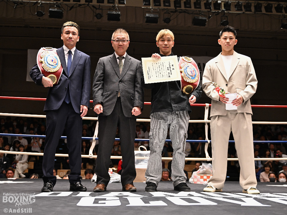 2���̌��ԏܕ\����