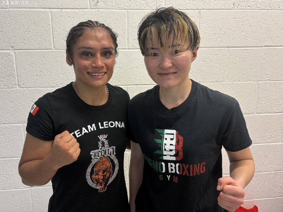 ������A���h���Q�X�Ƃ̃c�[�V���b�g