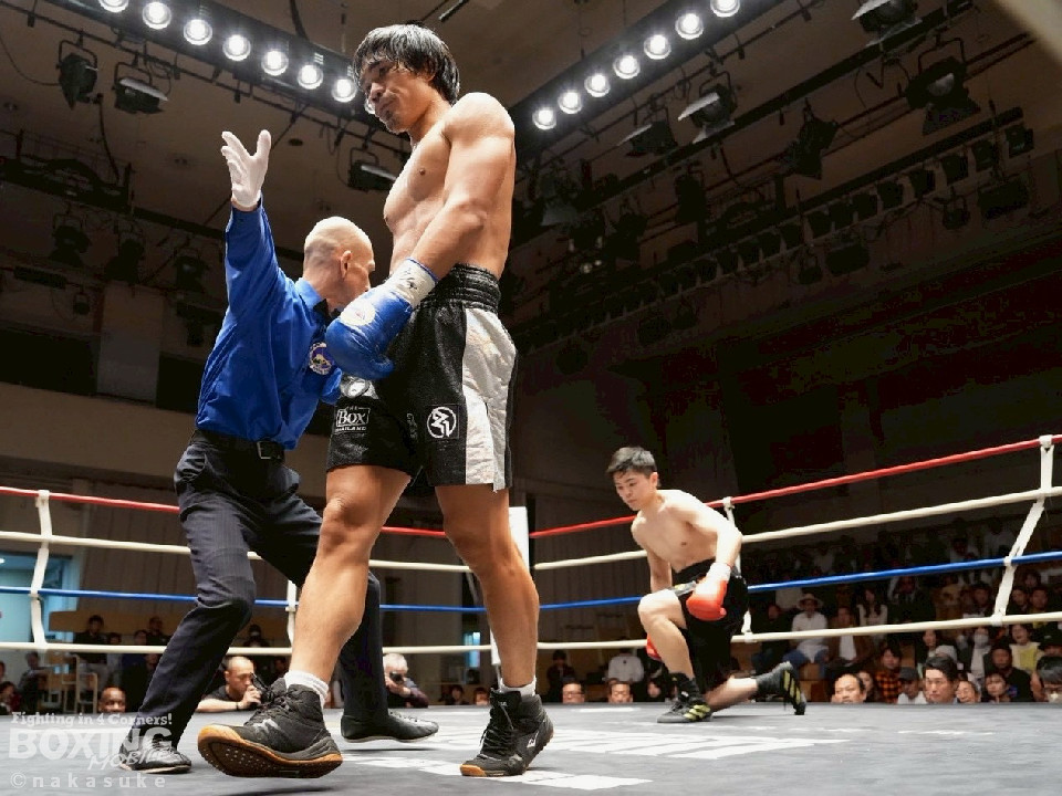 ���C�g���̐V��! �o���͑��Y���܂����̃_�E��!