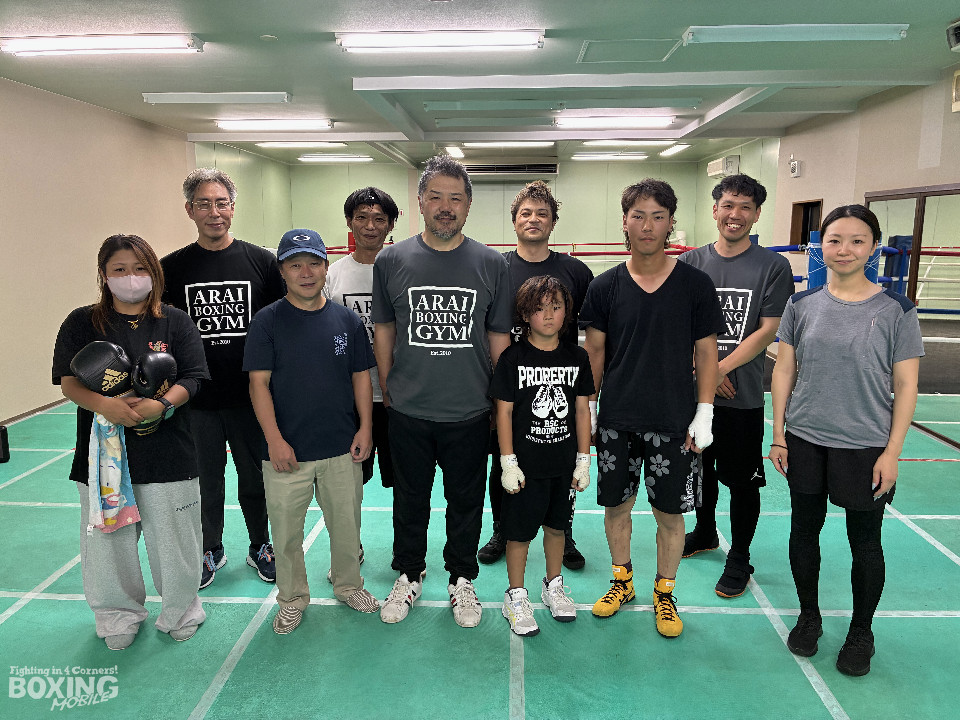 �Q�n�̖�������ꂽ�j�B�V��b�����I��15�N�z���̒���(ARAI BOXING GYM)